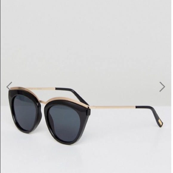 Le Specs Cat eyed sunglasses - black and gold - Picture 5 of 6
